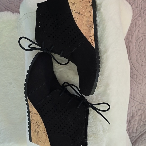 BOBS from Skechers Black -  Memory Foam Wedge Bootie - Picture 3 of 10